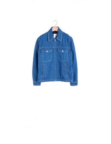 Blouson en jean hantent personnes